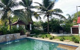 The Bella Vista - Luxury Family Villa With Exquisite Pool Bliss!